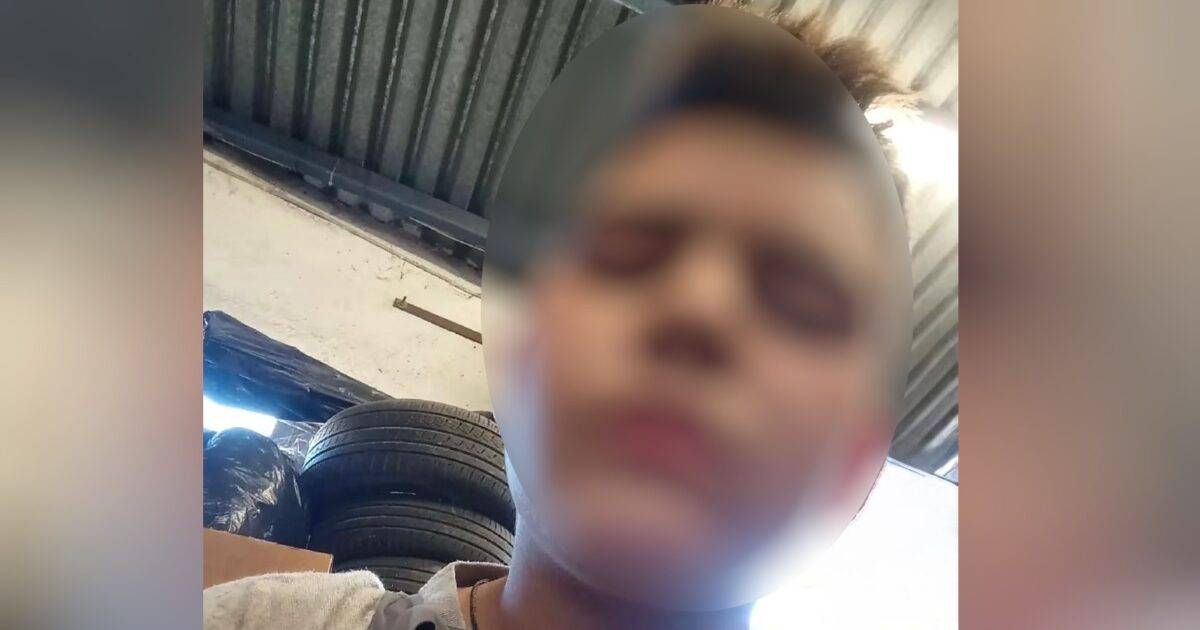 Λέρος:-Συγκλονίζει-η-απολογία-του-17χρονου-πατροκτόνου-–-Με-τρυπούσε-με-κατσαβίδι-και-μου-έκοψε-το-δάχτυλο-με-κλαρκ