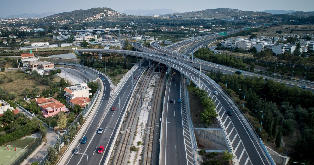 Αττική-Οδός:-Κλειστή-η-είσοδος-από-Ραφήνα-στην-Περιφερειακή-Υμηττού-από-σήμερα-στις-22:00-έως-τις-06:00