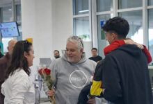 Οι-συγκλονιστικές-μαρτυρίες-Ελλήνων-που-επέστρεψαν-με-πτήσεις-επαναπατρισμού-–-«Είδαμε-θραύσματα-να-πέφτουν-δίπλα-μας»