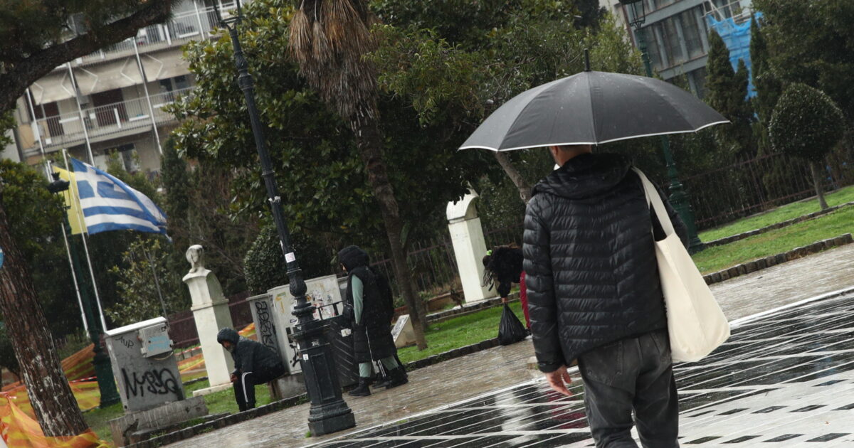 Καιρός-αύριο:-Βροχές-σε-Αιγαίο,-Εύβοια,-Στερεά-και-Πελοπόννησο-–-Λίγη-συννεφιά-στις-υπόλοιπες-περιοχές