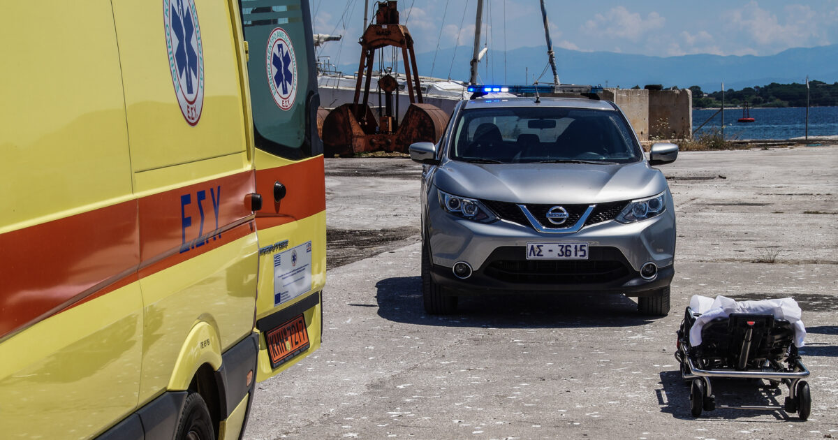 Θεσσαλονίκη:-74χρονος-ανασύρθηκε-από-παραλία-–-Μεταφέρθηκε-στο-νοσοκομείο