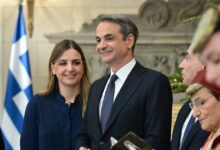 Σοφία-Μητσοτάκη:-Οργισμένη-απάντηση-για-την-επιστροφή-της-από-το-Ντουμπάι-–-«Η-ξεφτίλα-δεν-έχει-όρια»