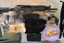 Όλη-η-δράση-της-σπείρας-με-τις-«χρυσές-λίρες»-στη-Λάρισα:-Δήλωναν-άστεγοι-αλλά-ζούσαν-σε-βίλες-με-πολυτελή-αυτοκίνητα-–-Λεία-πάνω-από-1-εκατ.-ευρώ