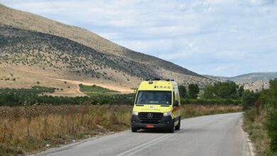 Πάτρα:-Κροτίδα-έσκασε-στα-χέρια-15χρονου-μαθητή-–-Μεταφέρθηκε-εσπευσμένα-στο-νοσοκομείο