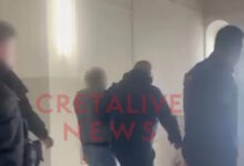 Ηράκλειο:-Οργισμένοι-συγγενείς-αποδοκίμασαν-τον-Γάλλο-που-σκότωσε-με-το-αυτοκίνητο-την-36χρονη-Ράνια