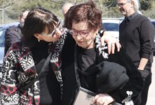 Κηδεία-Χρήστου-Βαλαβανίδη:-Αγαπημένοι-του-φίλοι-και-συνάδελφοι-τού-είπαν-το-«τελευταίο-αντίο»-στη-Ριτσώνα