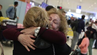 Έφτασαν-στην-πατρίδα-εκατοντάδες-Έλληνες-από-Ντόχα-και-Ντουμπάι