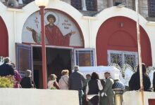 Θεσσαλονίκη:-Οδύνη-στην-κηδεία-του-25χρονου-που-παρασύρθηκε-από-αυτοκίνητο