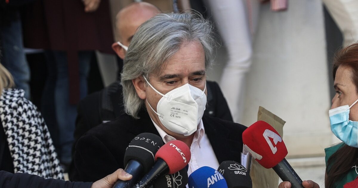 Ανδρέας-Ηλιάδης:-Ατύχημα-με-το-ποδήλατο-για-τον-γνωστό-εντατικολόγο