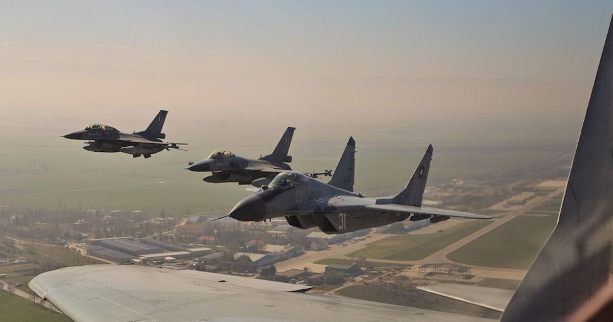 Ελληνικά-f-16-και-patriot-προστατεύουν-τη-Βουλγαρία:-Ενισχύεται-η-αεράμυνα-σε-περίπτωση-απειλής-από-τη-Μέση-Ανατολή