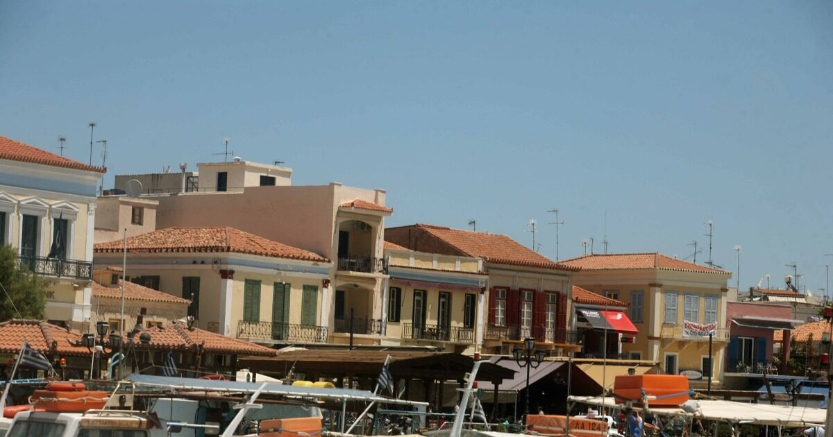 Αίγινα:-Στα-τέλη-Μαρτίου-η-αποκατάσταση-του-αγωγού-υδροδότησης-–-«Υπεύθυνος-ο-δήμος»,-λέει-η-περιφέρεια-Αττικής