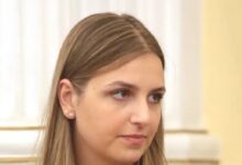 Η-Σοφία-Μητσοτάκη-δημοσίευσε-το-εισιτήριο-της-πτήσης-της-από-το-Ομάν-στην-Αθήνα:-«Ελπίζω-ότι-εδώ-ολοκληρώνεται-αυτή-η-αθλιότητα»