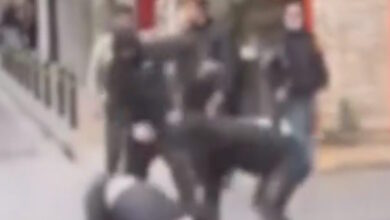 Κυψέλη:-Βίντεο-από-άγριο-ξυλοδαρμό-ανηλίκων-–-Μπήκαν-στη-μέση-περαστικοί-να-τους-χωρίσουν