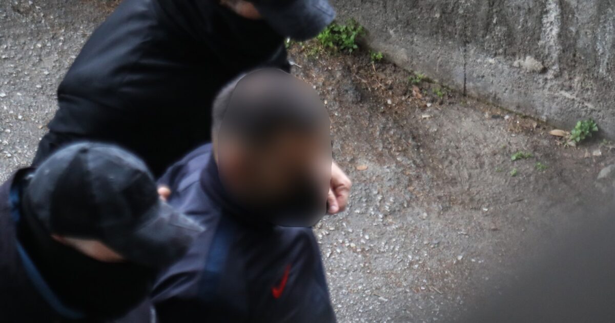 Καλαμαριά:-Ράμματα-στο-μάτι-και-κάταγμα-στο-κρανίο-φέρει-ο-23χρονος-καθ’-ομολογίαν-δράστης-της-δολοφονίας-–-Τι-έδειξε-η-ιατροδικαστική