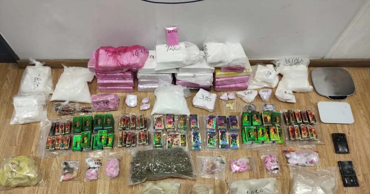 Επιχείρηση-του-ελληνικού-fbi-στην-Αττική-αποκάλυψε-κύκλωμα-ναρκωτικών:-3-συλλήψεις-για-διακίνηση-κοκαΐνης,-κάνναβης-και-mdma