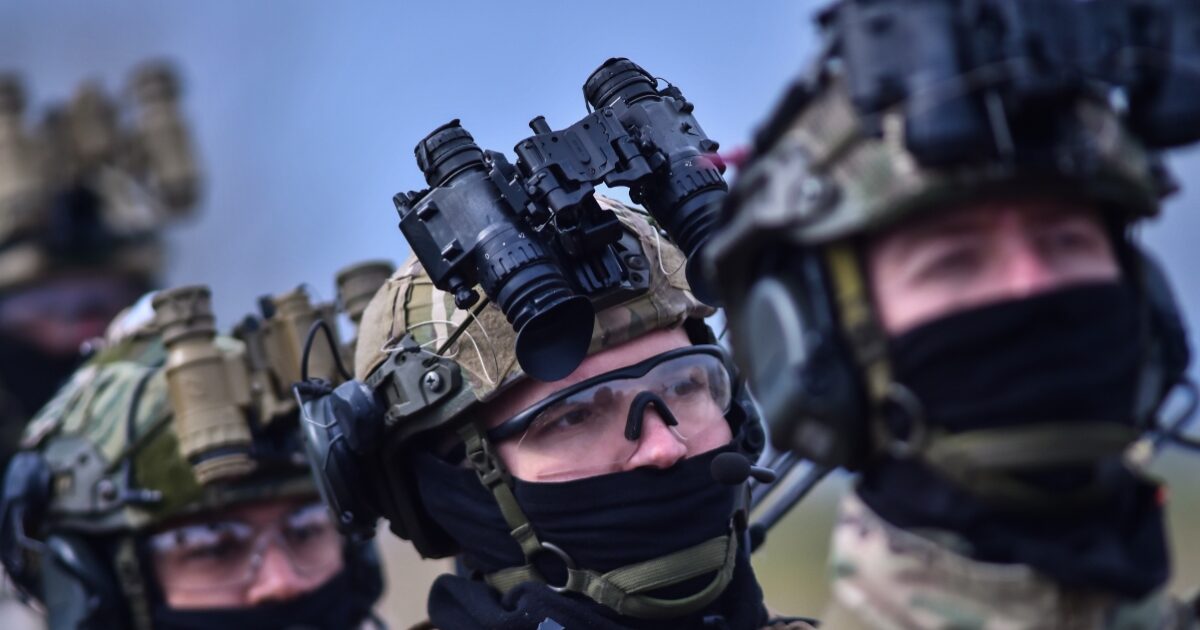 Επέστρεψαν-από-το-Ιράκ-τα-μέλη-της-ελληνικής-αποστολής-του-ΝΑΤΟ