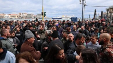 Λέσβος:-Κλειστό-το-λιμάνι-από-τους-κτηνοτρόφους-–-Με-προσωπικό-ασφαλείς-οι-Δήμοι-του-νησιού