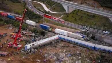 Τέμπη:-Η-ώρα-της-δικαιοσύνης-για-τη-σιδηροδρομική-τραγωδία-–-36-κατηγορούμενοι-απέναντι-στους-συγγενείς-των-57-θυμάτων