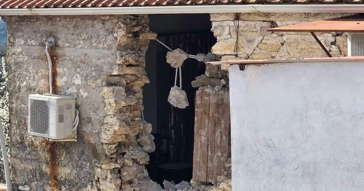 Σεισμός:-Συνεχίζονται-οι-αυτοψίες-σε-σπίτια-στα-Ιωάννινα-και-Θεσπρωτία-–-Πάνω-από-200-αιτήσεις-στον-δήμο-Δωδώνης