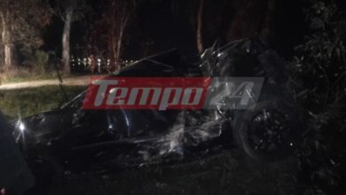 Πάτρα:-Ένας-τραυματίας-σε-τροχαίο-με-αυτοκίνητο-που-«καρφώθηκε»-σε-κολώνα