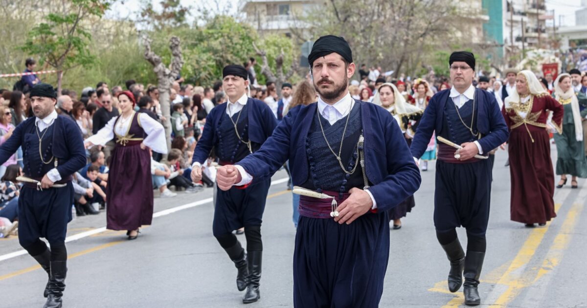 25η-Μαρτίου:-Ματαιώνεται-η-παρέλαση-στο-Ρέθυμνο-λόγω-έντονων-καιρικών-φαινομένων-–-Την-τελευταία-στιγμή-η-απόφαση-στο-Ηράκλειο