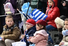 25η-Μαρτίου:-Εντυπωσιακές-εικόνες-από-τις-παρελάσεις-σε-όλη-την-Ελλάδα-για-την-επέτειο