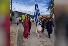 25η-Μαρτίου:-Αποκλείστηκαν-στη-Γαύδο-οι-21-μαθητές-από-τη-Βούλα-που-παρέλασαν-στο-ακριτικό-νησί