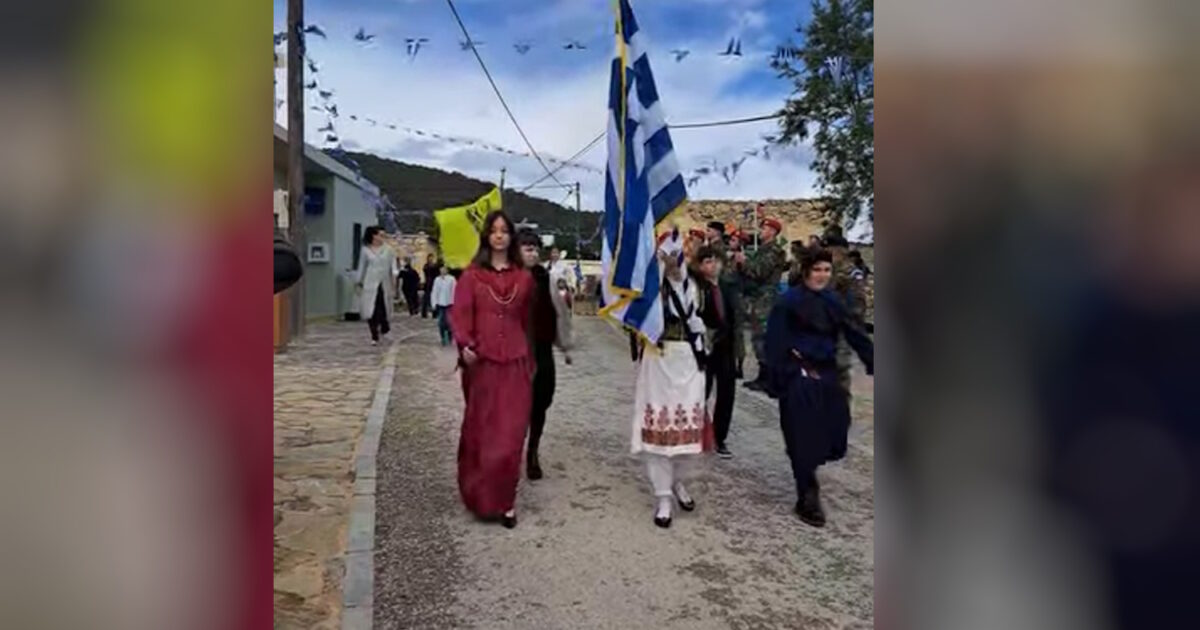 25η-Μαρτίου:-Αποκλείστηκαν-στη-Γαύδο-οι-21-μαθητές-από-τη-Βούλα-που-παρέλασαν-στο-ακριτικό-νησί