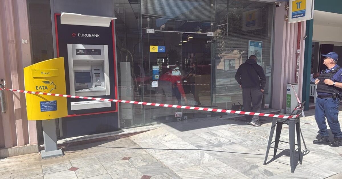 Λουτράκι:-«Μου-κόλλησε-το-καλάσνικοφ-και-μου-είπε-σταμάτα»-λέει-αυτόπτης-μάρτυρας-για-τη-ληστεία-στα-ΕΛΤΑ