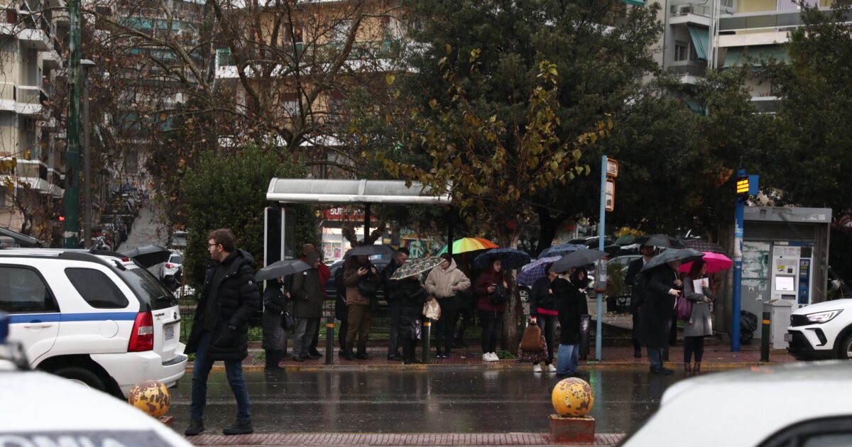 Καιρός-σήμερα:-Βροχές,-καταιγίδες-και-χιόνια-σε-πολλές-περιοχές-της-χώρας-–-Οι-άνεμοι-αγγίζουν-τα-7-μποφόρ