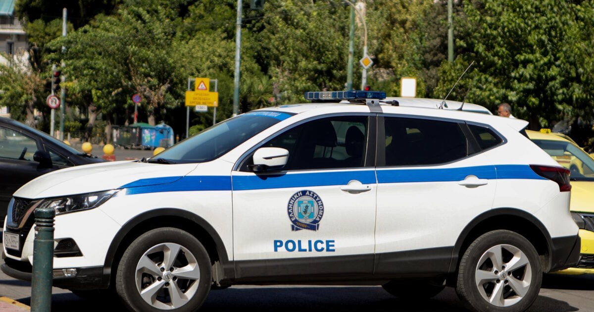 Θεσσαλονίκη:-23χρονος-κατηγορείται-ότι-έδινε-ναρκωτικά-και-αλκοόλ-σε-13χρονες-για-να-τις-βιάζει