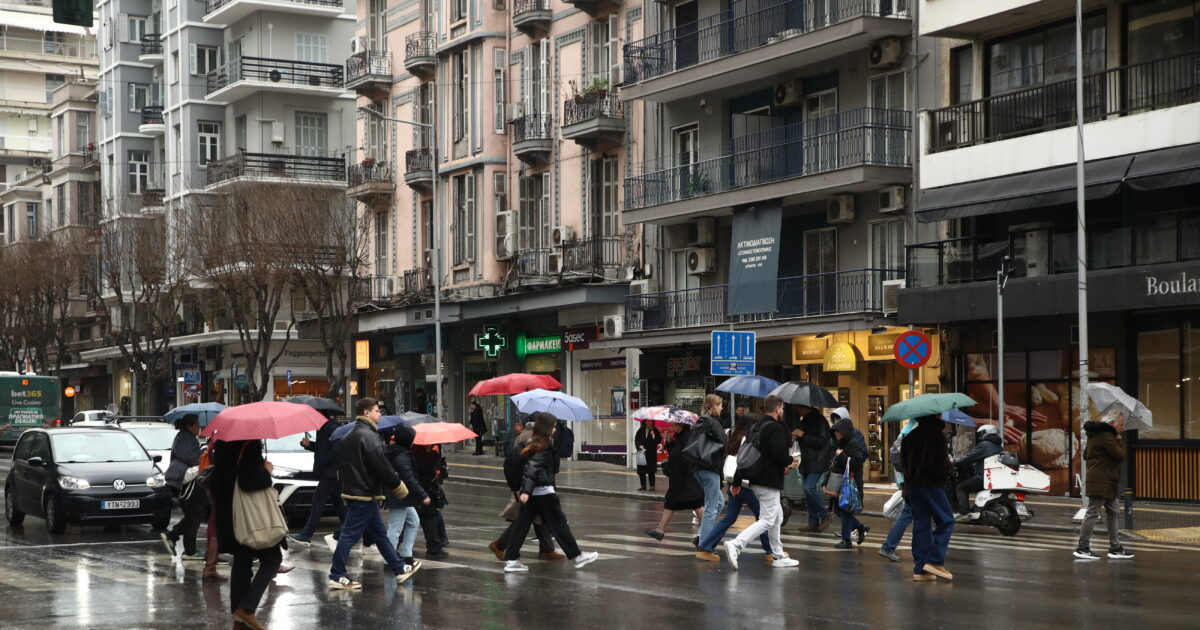 Καιρός-αύριο:-Βροχές,-καταιγίδες-και-χιόνια-στα-ορεινά-–-Οι-άνεμοι-αγγίζουν-τα-7-μποφόρ
