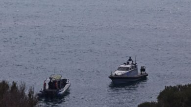 Βουλιαγμένη:-Σε-εξέλιξη-η-επιχείρηση-ανάσυρσης-της-σορού-του-34χρονου-δύτη