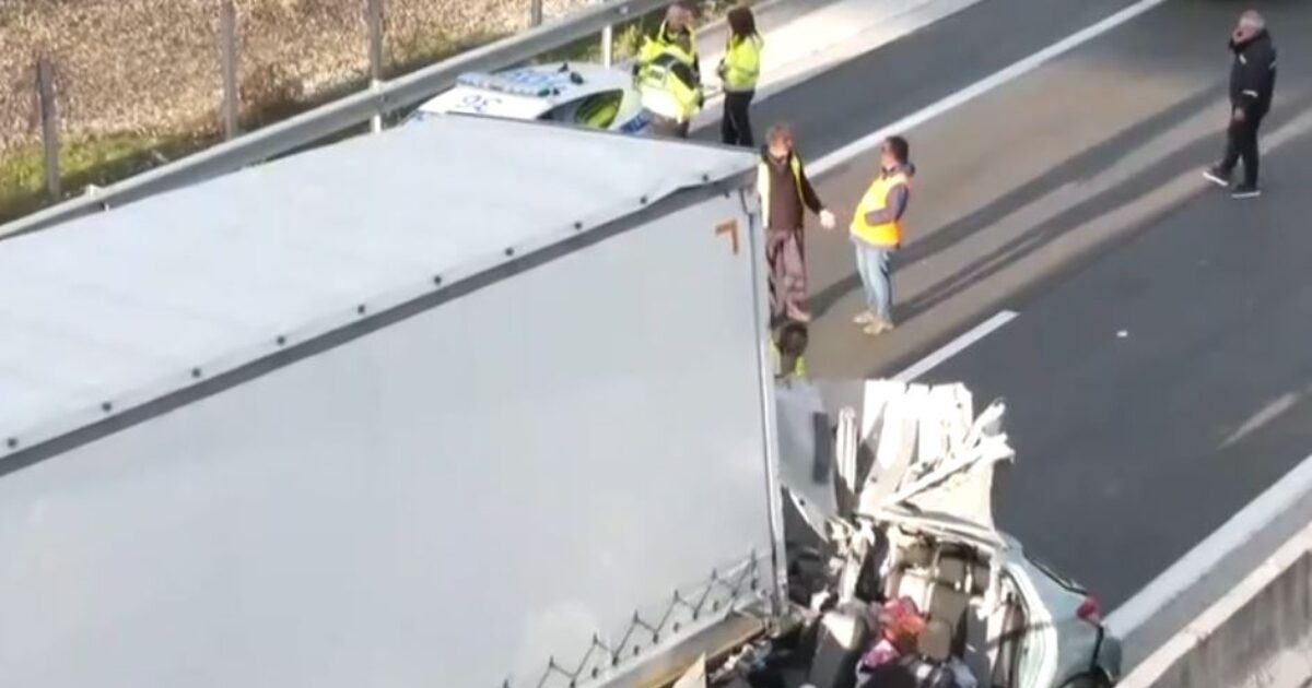 Εγνατία:-«Δεν-έριχνε-χαλάζι-–-Ο-υπάλληλος-που-σκοτώθηκε-μόλις-είχε-πιάσει-δουλειά»,-λέει-αυτόπτης-μάρτυρας-του-διπλού-τροχαίου