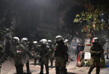 Εξάρχεια:-Επίθεση-με-πέτρες-κατά-διμοιρίας-ΜΑΤ-–-114-προσαγωγές