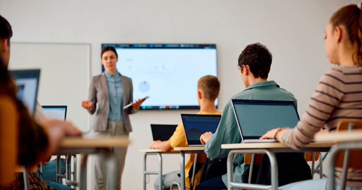 Πρότυπα,-πειραματικά-και-δημόσια-Ωνάσεια-σχολεία:-Τελευταία-ημέρα-αιτήσεων-για-την-εισαγωγή