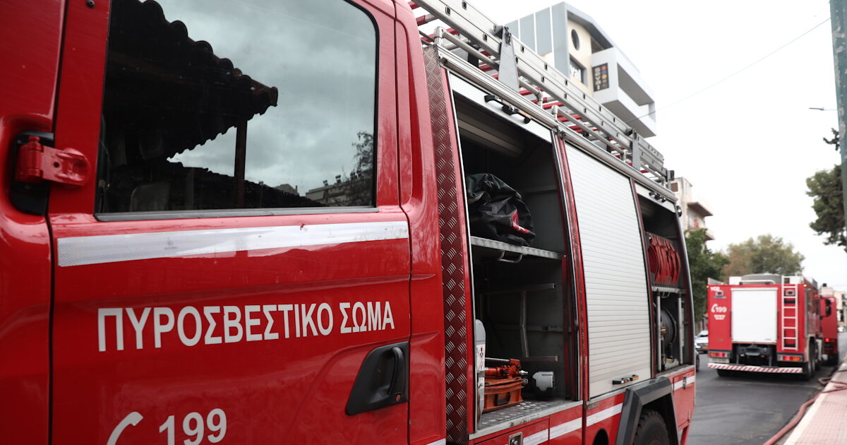 Φωτιά-σε-διαμέρισμα-στου-Γκύζη-–-Μεγάλη-κινητοποίηση-της-Πυροσβεστικής
