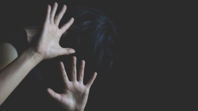 Βόλος:-Στη-φυλακή-35χρονος-που-κρατούσε-φυλακισμένη-στο-σπίτι-τη-Γερμανίδα-σύντροφό-του-και-τη-χτυπούσε-–-Την-έσωσε-ο-πρώην