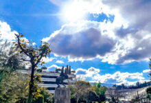 Καιρός-σήμερα:-Με-λιακάδα-και-παροδικές-νεφώσεις-μας-«υποδέχεται»-η-άνοιξη-–-Βροχές-σε-Κρήτη-και-Κυκλάδες