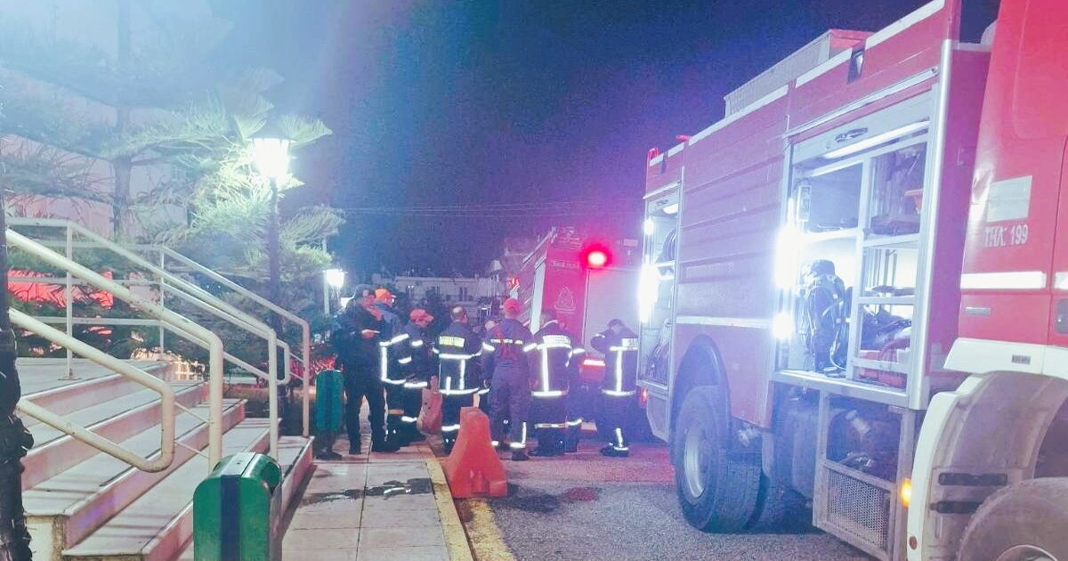 Μεσολόγγι:-Φωτιά-στον-δεύτερο-όροφο-νοσοκομείου-–-Οι-ασθενείς-μεταφέρθηκαν,-η-πυροσβεστική-έφτασε-άμεσα-στο-σημείο