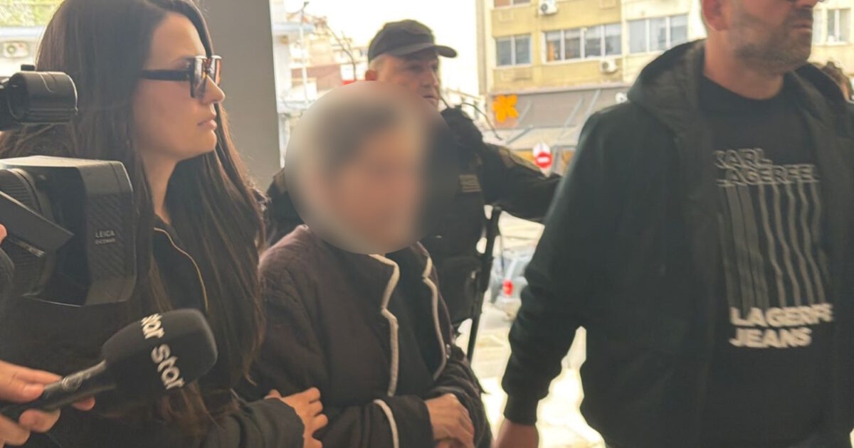 Θεσσαλονίκη:-Προθεσμία-για-την-Παρασκευή-έλαβε-η-77χρονη-που-κατηγορείται-για-τη-δολοφονία-του-82χρονου-συζύγου-της