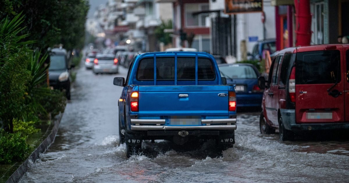 Κακοκαιρία-erminio:-Μήνυμα-του-112-σε-Αρκαδία,-Λακωνία,-Αργολίδα-και-Κορινθία-–-«Περιορίστε-τις-μετακινήσεις-σας»