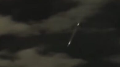 Λήμνος:-Φλεγόμενα-αντικείμενα-πέφτουν-από-τον-ουρανό,-τα-πιθανά-σενάρια