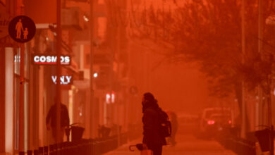 Κακοκαιρία-erminio:-Βροχές-με-ένταση-και-διάρκεια-και-σήμερα-–-Παραμένει-η-αφρικανική-σκόνη-σε-Κρήτη,-Κυκλάδες-και-Δωδεκάνησα