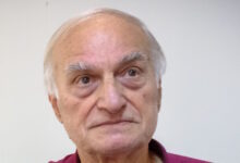 Ο-Μανώλης-Μαυρομάτης-πήρε-εξιτήριο-από-το-κέντρο-αποκατάστασης-μετά-από-δύο-χρόνια-νοσηλείας