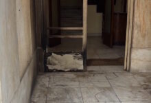 Κυψέλη:-Εμπρηστική-επίθεση-με-γκαζάκια-σε-δικηγορικό-γραφείο