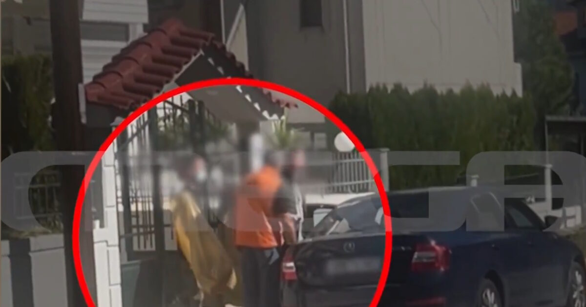 Καμένα-Βούρλα:-«Είμαι-συγκλονισμένη,-περιμένω-να-βγω»-λέει-η-οικιακή-βοηθός-που-αθωώθηκε-1,5-χρόνο-μετά-τη-δολοφονία-της-84χρονης