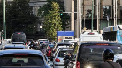 Κλειστή-η-μεσαία-λωρίδα-της-καθόδου-του-Κηφισού-στην-έξοδο-για-Ίλιον-μετά-από-φωτιά-σε-ΒΑΝ