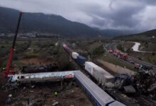 Αποζημίωση-σε-συγγενείς-θυμάτων-Τεμπών:-Ράπισμα-για-το-ελληνικό-δημόσιο-–-Το-σκεπτικό-των-δικαστών-για-ευθύνες-Υπουργείου-Μεταφορών,-ΟΣΕ-και-ΡΑΣ