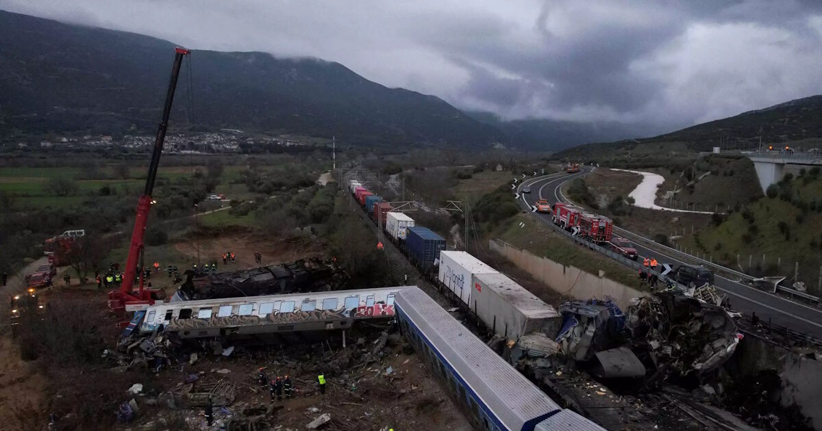 Αποζημίωση-σε-συγγενείς-θυμάτων-Τεμπών:-Ράπισμα-για-το-ελληνικό-δημόσιο-–-Το-σκεπτικό-των-δικαστών-για-ευθύνες-Υπουργείου-Μεταφορών,-ΟΣΕ-και-ΡΑΣ